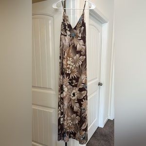 Floral Spaghetti Strap Maxi Dress